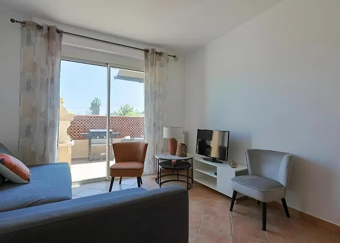 Au Coeur Du Potager Holiday home Hyeres